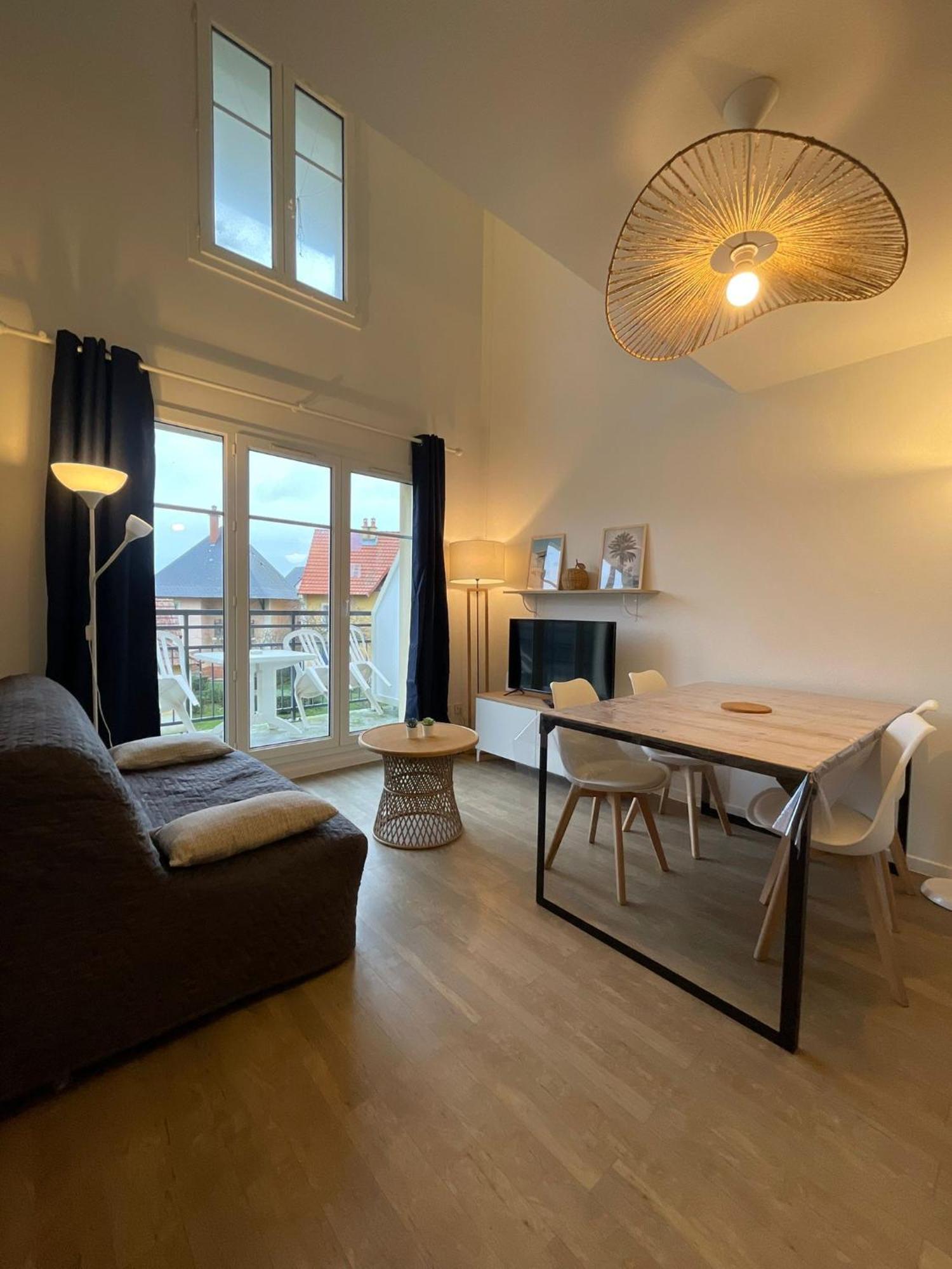 Port-Guillaume, Residence De Vacances Avec Mer & Piscine 滨海迪沃 外观 照片