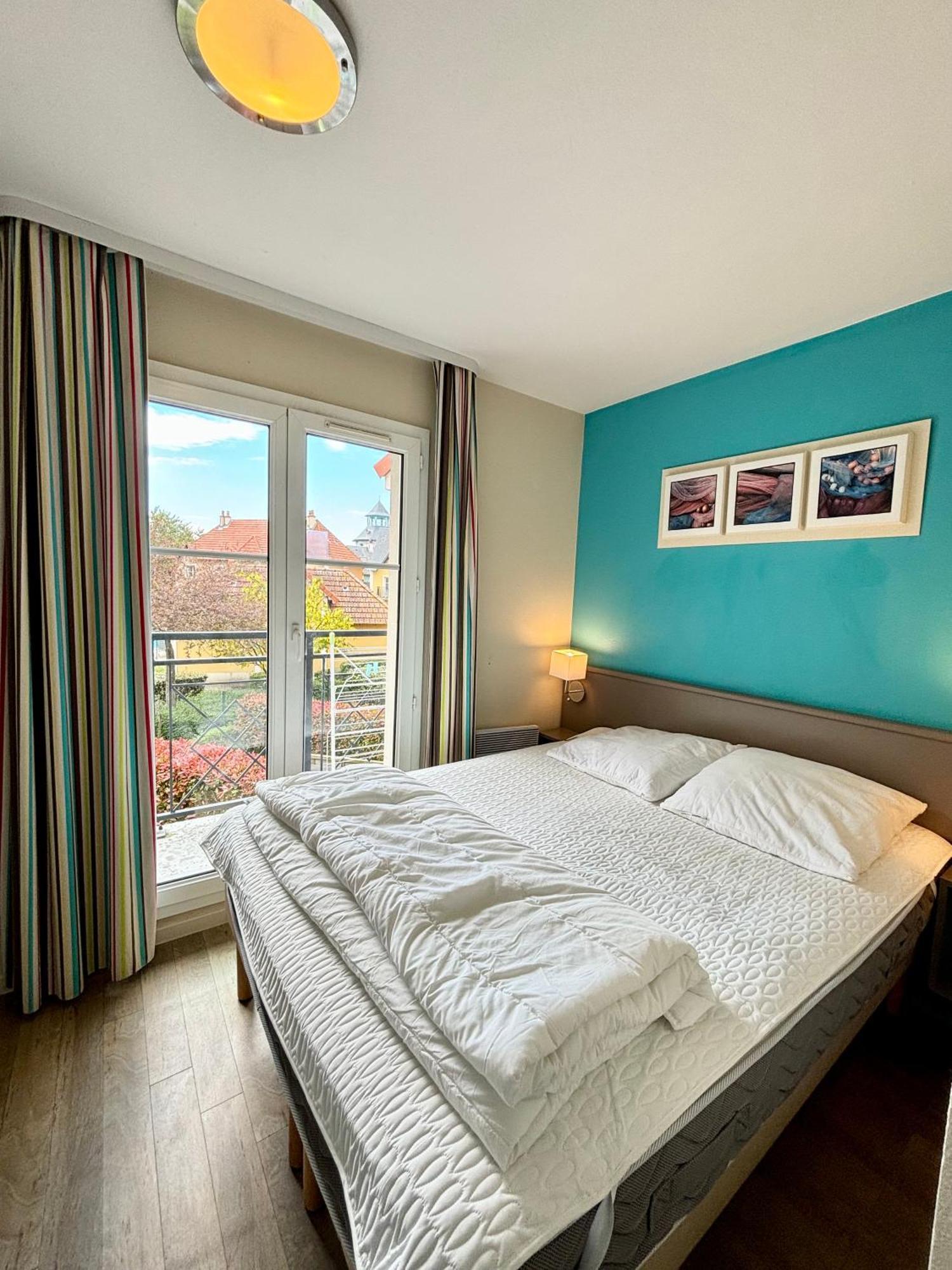 Port-Guillaume, Residence De Vacances Avec Mer & Piscine 滨海迪沃 外观 照片