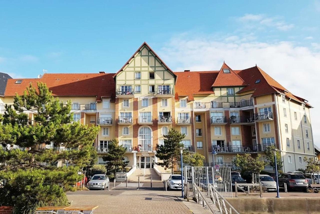 Port-Guillaume, Residence De Vacances Avec Mer & Piscine 滨海迪沃 外观 照片